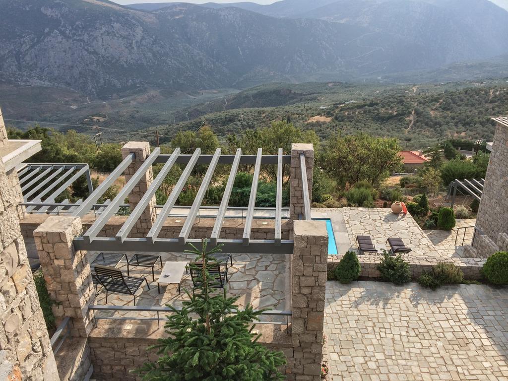Elafivolia Arachova Suites エクステリア 写真