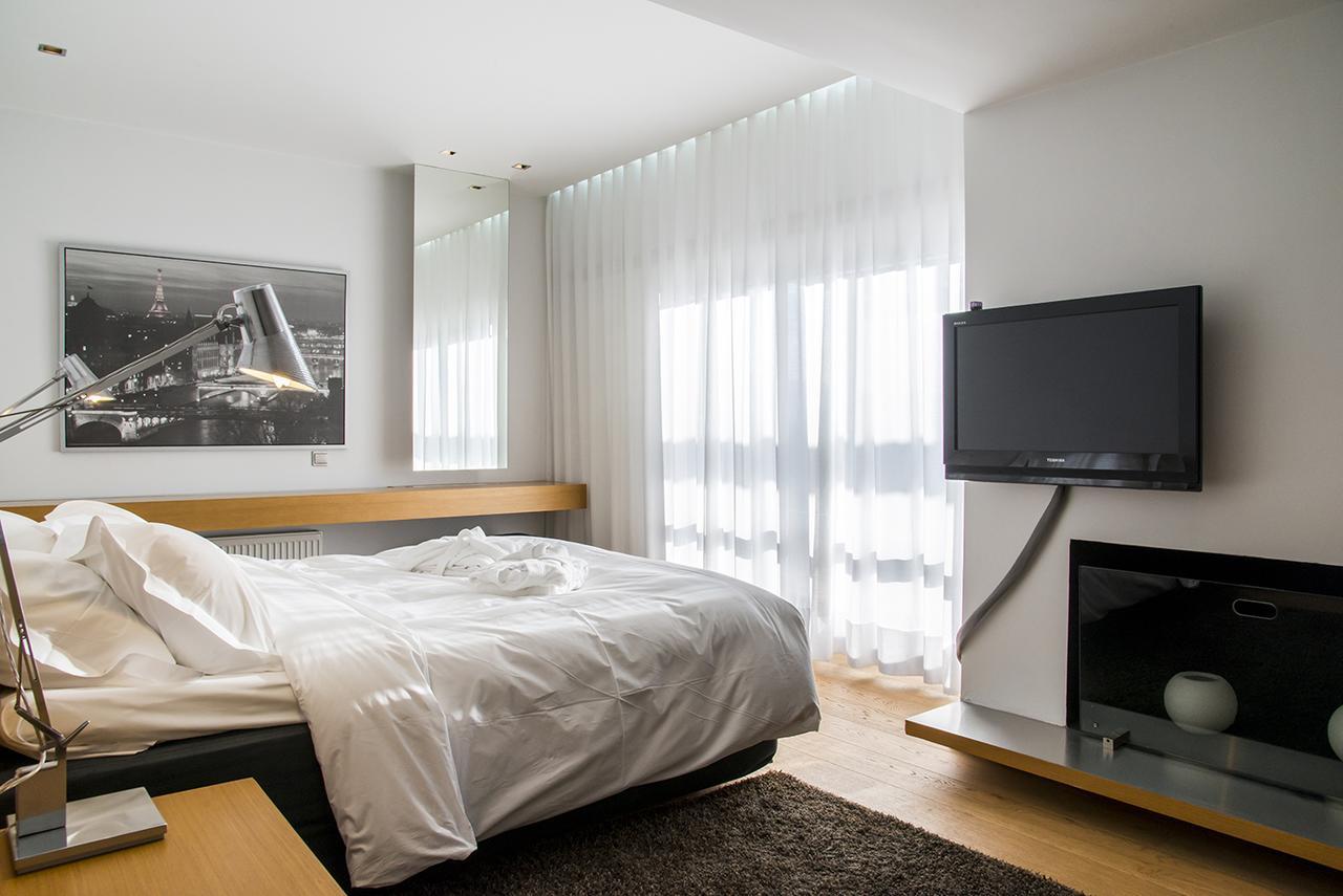 Elafivolia Arachova Suites エクステリア 写真